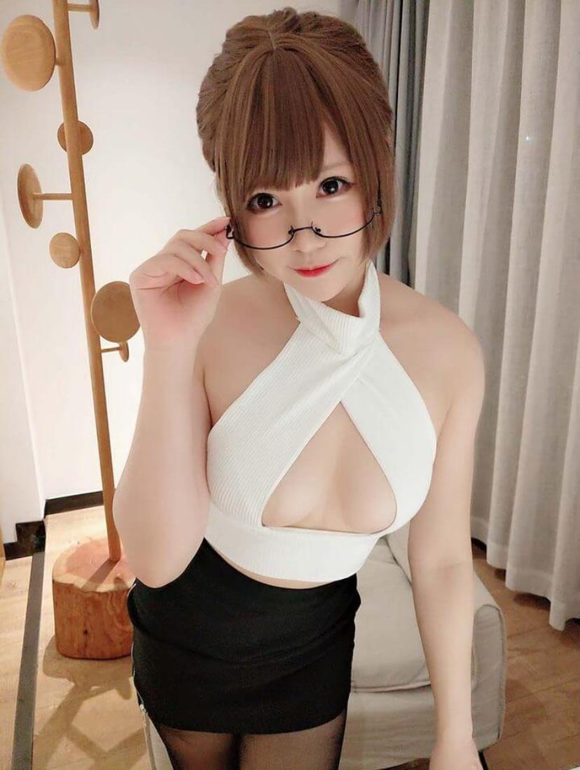 Nyako喵子 巨乳美女cosplay网盘圈子图片合集下载